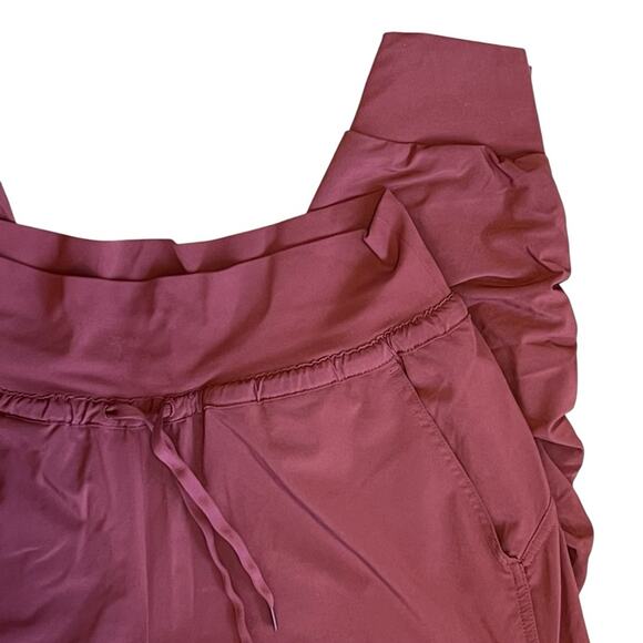 Athleta Women’s Sz 6 Red Attitude Lined Pants Pull On Ruched Joggers - Picture 7 of 13